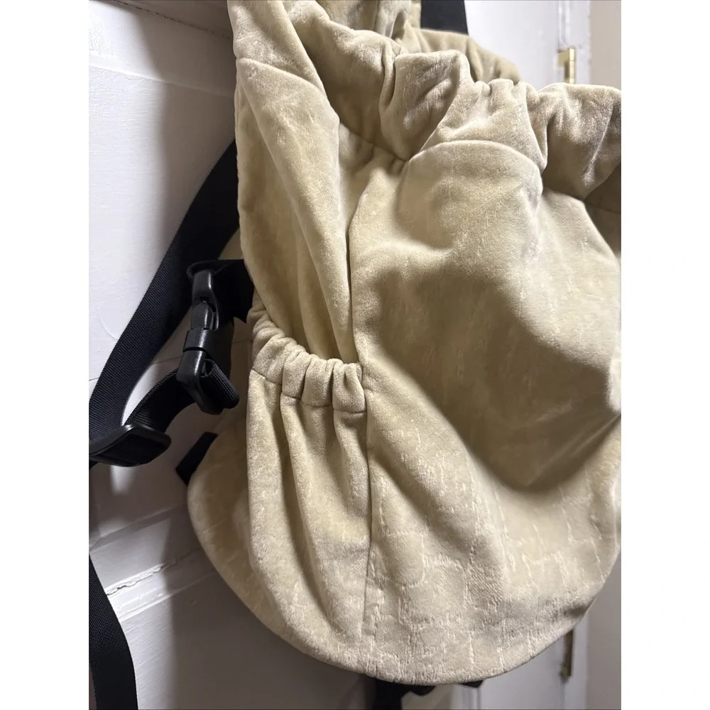 N/A pet pocket
